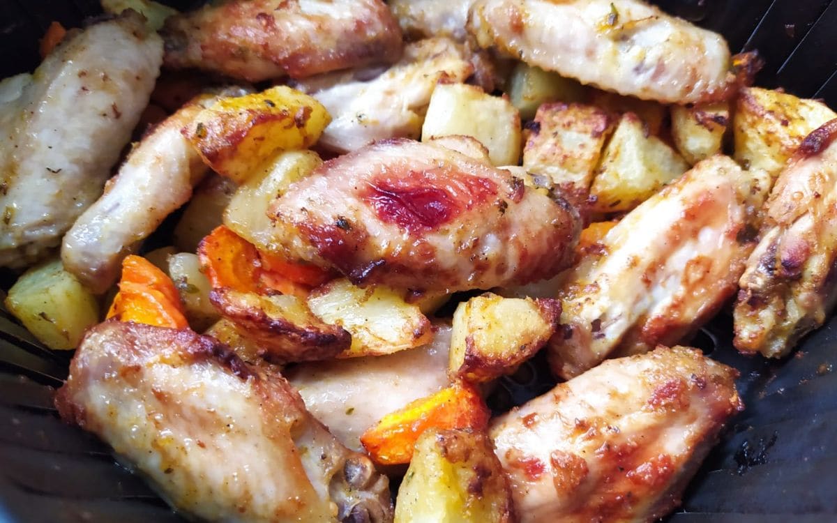 Asa de Frango com Cenoura e Batata na Airfryer