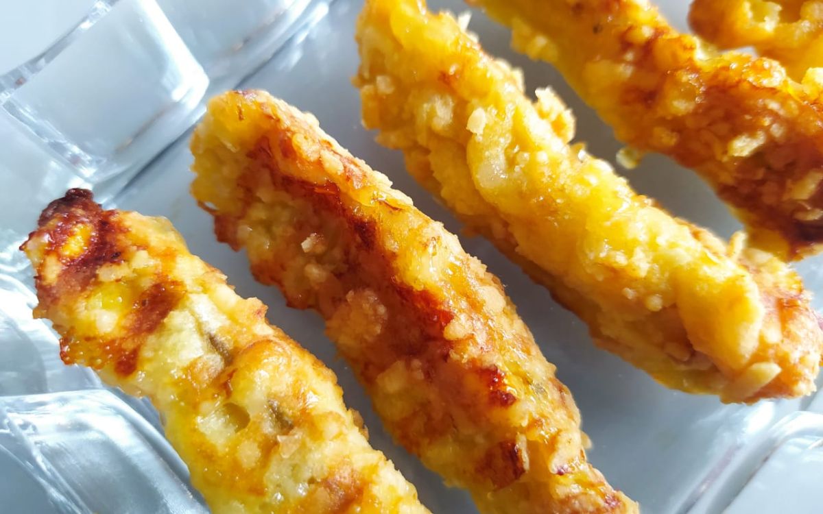 palitinhos de banana com parmesão na airfryer