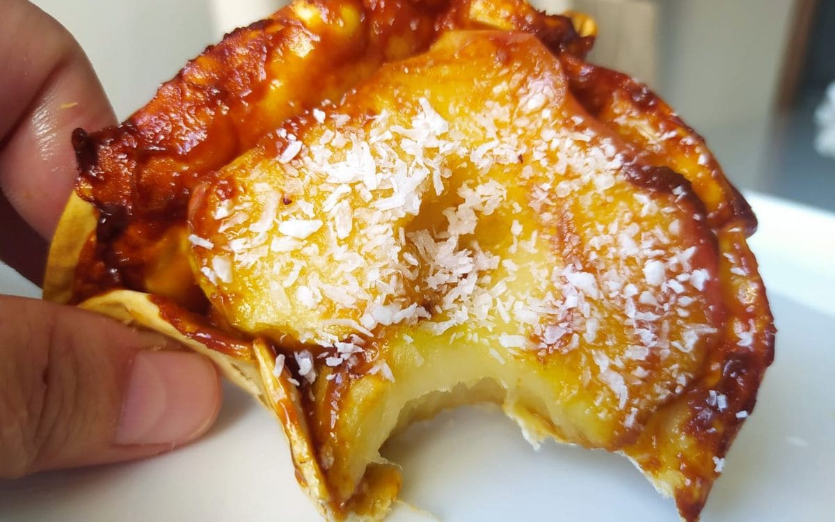 tortinha de maçã com massa de pastel na airfryer