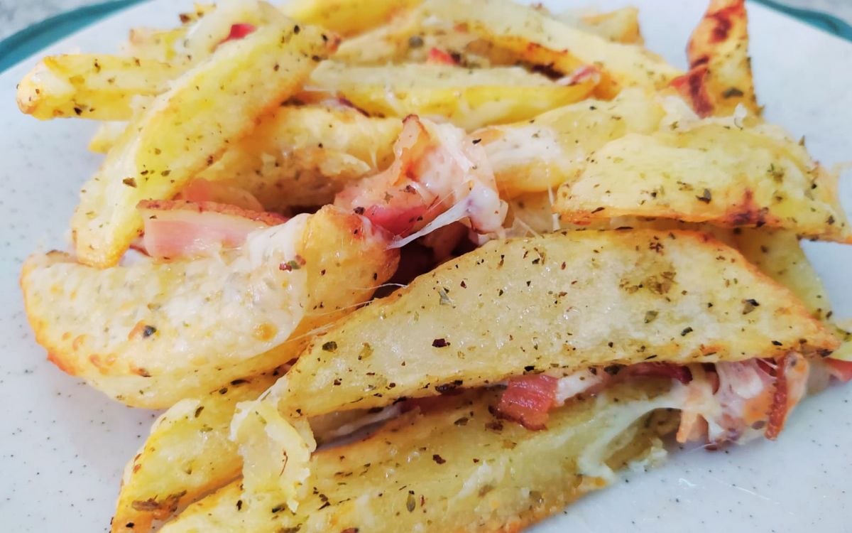 batata com queijo e bacon na airfryer