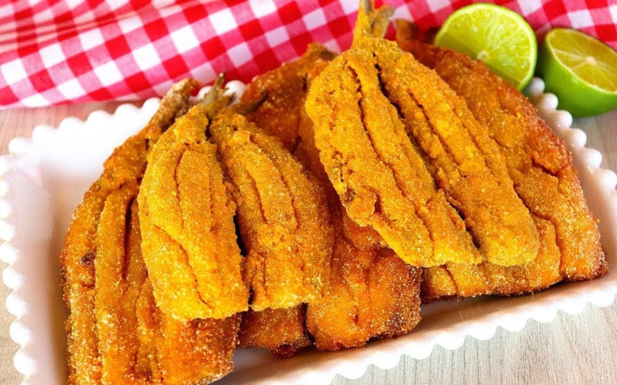 Sardinha Frita Empanada no Fubá