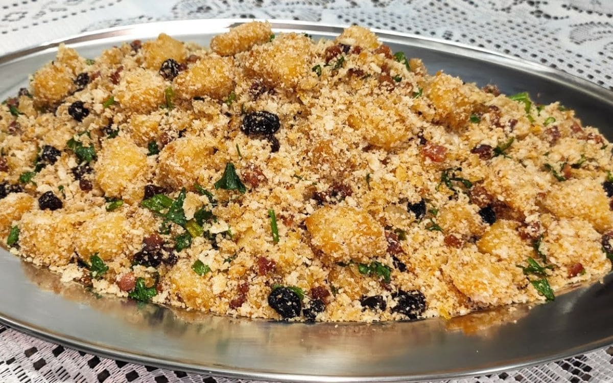 Farofa de Abacaxi com Bacon