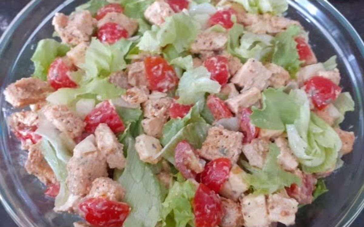 Salada Fria de Frango