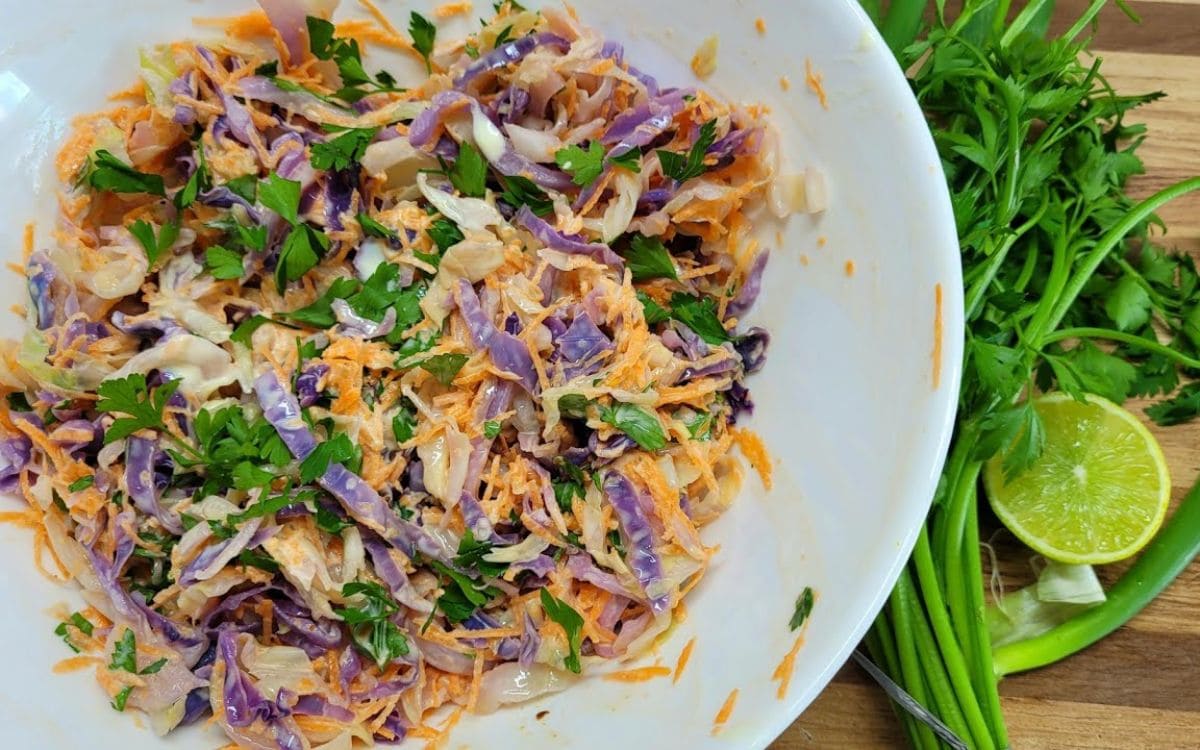 Salada de Repolho Roxo e Cenoura