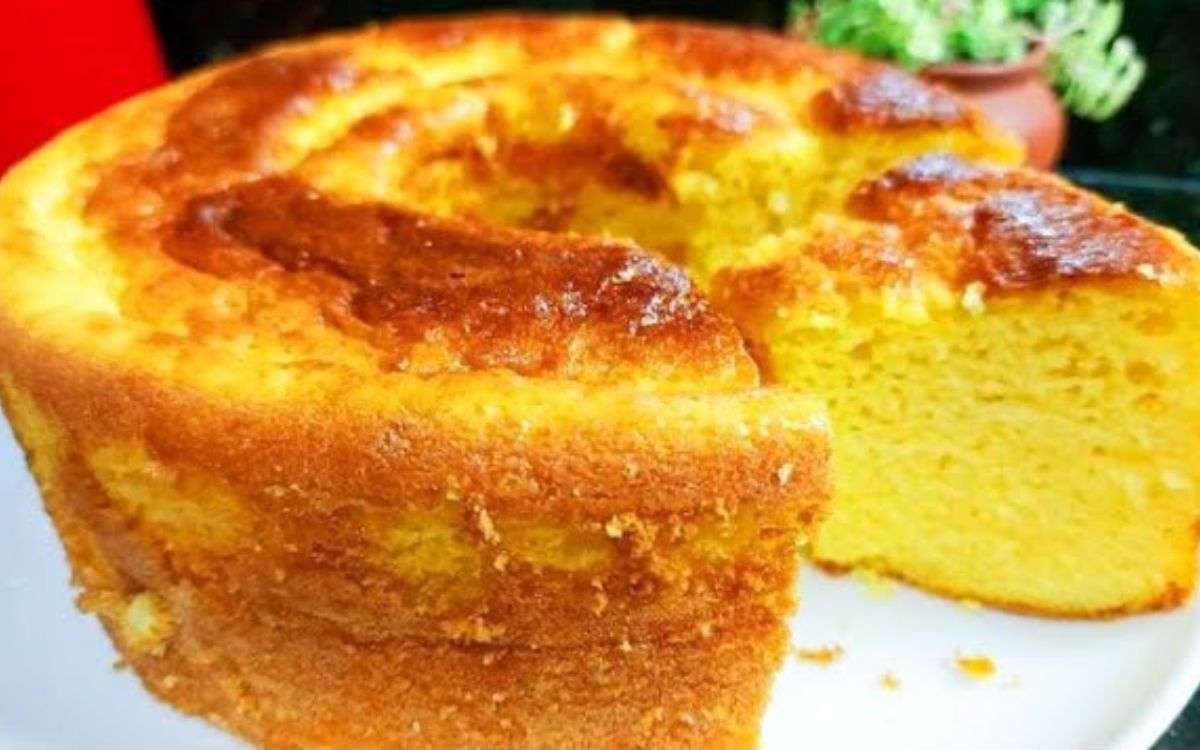 Bolo de Milho com Coco e Queijo